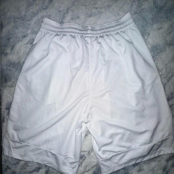 White Nike Basketball Shorts - Picture 2 of 3